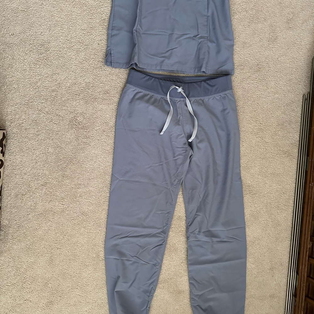 Figs Women's Scrub Set in Light Blue